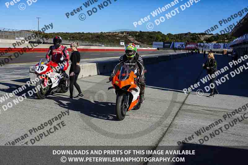 Laguna Seca;event digital images;motorbikes;no limits;peter wileman photography;trackday;trackday digital images